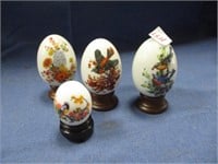 avon decor eggs with stands