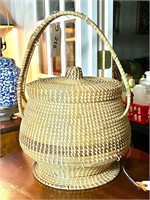 Vintage Sweetgrass Large Basket with lid