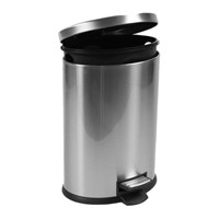 C386  Better Homes  Gardens 3.1 Gal Trash Can