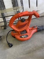 Black And Decker Leafhog Electric Blower And Vac.