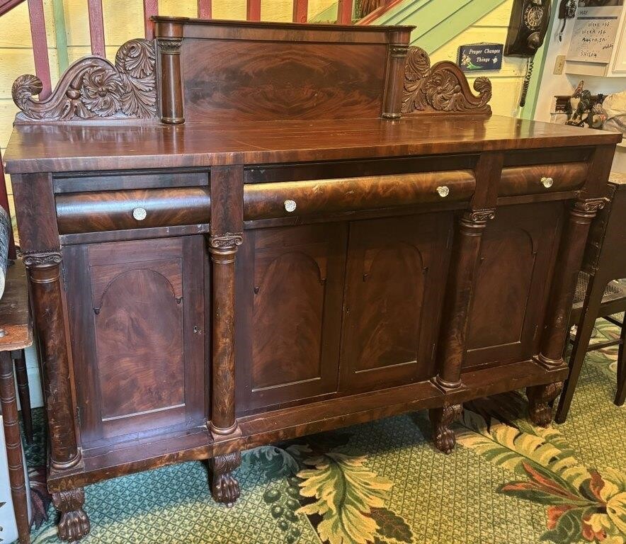 Large Live Only Antique and Collection Auction