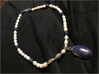 Beaded Necklace W/Lapis Pendant