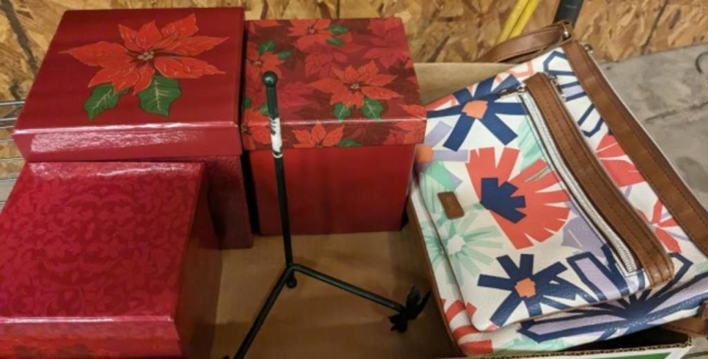 GIFT BOXES, RELIC PURSE