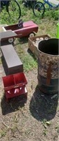 Texaco drum &small funneltype bench