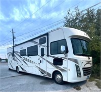 ACE RV 33. Excellent Condition. only 22k miles
