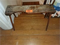 COUNTRY IMPLEMENT BENCH