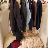 Women's coats (S), comforter & Pillows