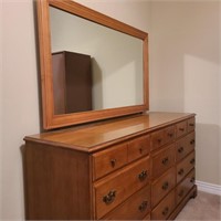 Vintage Stanley Furniture Dresser w/ Mirror