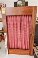 Wooden Display Shelf w/Cloth Curtain, 15"Wx24"Tx6"