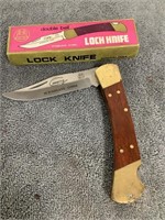 Lock Knife in Box