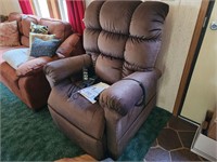 Golden Comfort Zone Lift Chair, BRAND NEW!!!!!*
