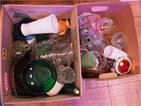 Two boxes of vintage glassware including