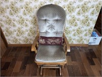 Vintage Rocker Tufted Upholstered Wood Frame