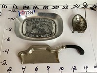 Vintage metal housewares, crumb pan, egg poacher,