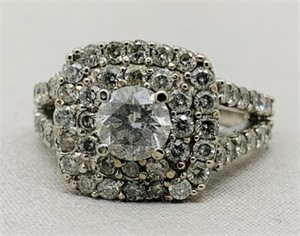 10KT WHITE GOLD 1.80CT DIAMOND RING WITH