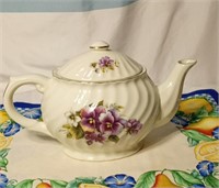 Purple pansies tea pot