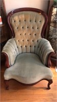 UPHOLSTERED VICTORIAN PARLOR CHAIR