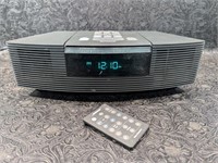 Bose Wave Radio/CD Player, Powers On