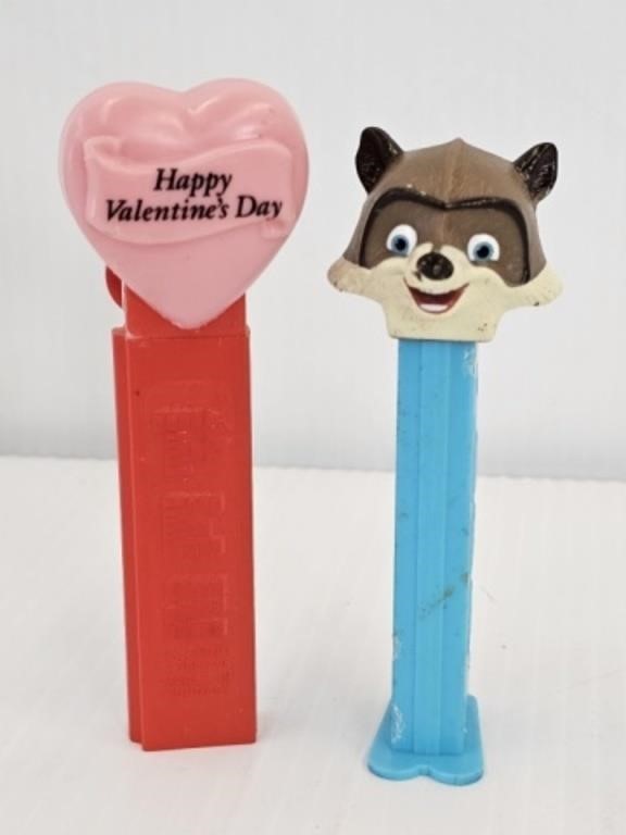 2 - 4" PEZ DISPENSERS - VALENTINES DAY PLUS