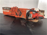 Black & Decker 22" Hedge Trimmer