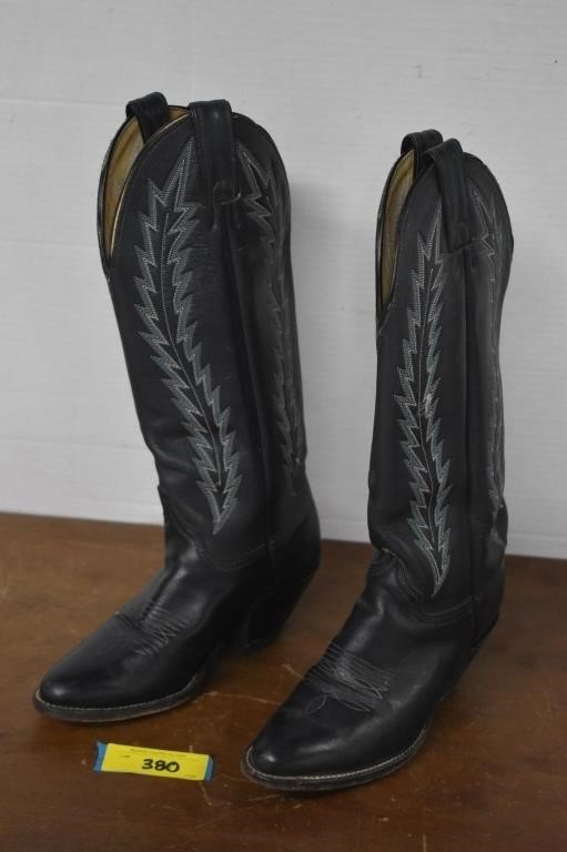 Ladies Western Abilene Boots Size 6M