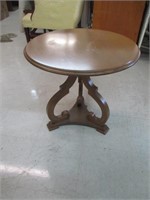 VINTAGE WOOD END TABLE