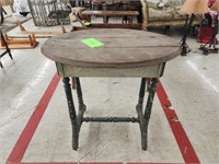 Antique oval table - 29x20x29