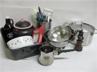Miscellaneous Kitchen Pans & Accessories All Shown