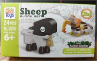 Lego style building block set sheep