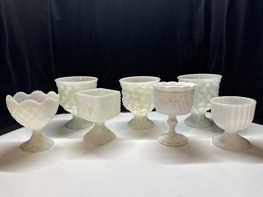 Vtg Milk & White Glass Footed Vases