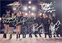 Autograph COA Pitch Perfect Photo