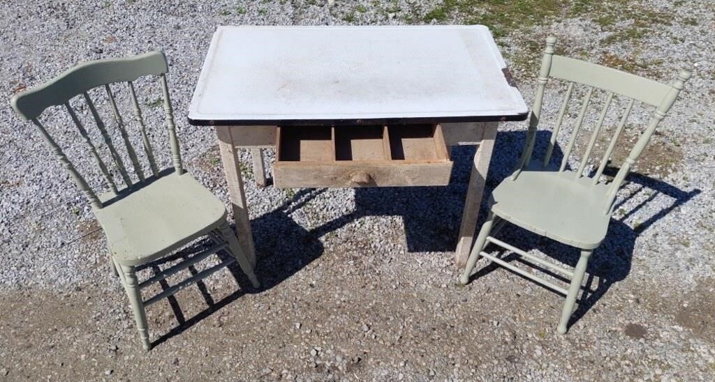 Vintage Enamel table top and 2 painted chairs -