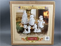 Grandeur Noel 2000 Porcelain Snowman Family