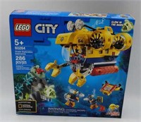 (S) Lego city sets including research shuttle,