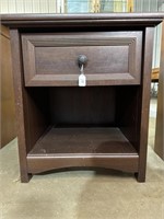 Dark wood 1 drawer night stand