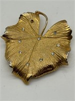 Fine & EARLY Coro Gold Tone Lily Pad Brooch