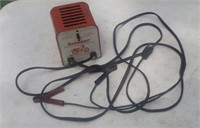 Schauer Motorcycle/Auto 1AMP Charger