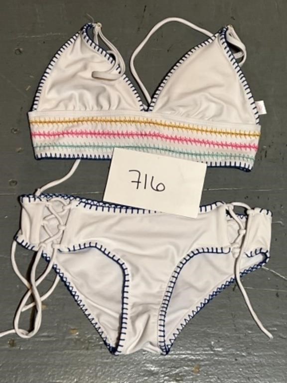 2 pc bathing suit med