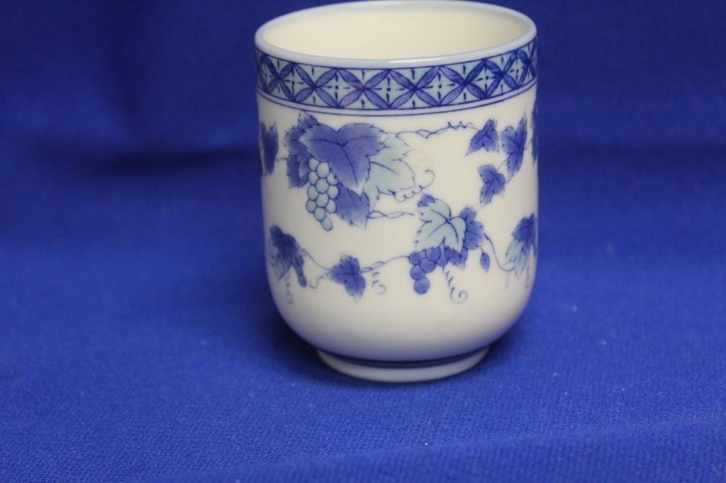 A Blue and White Chinese Cup