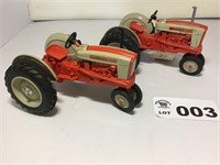 PAIR 901 FORD TRACTORS