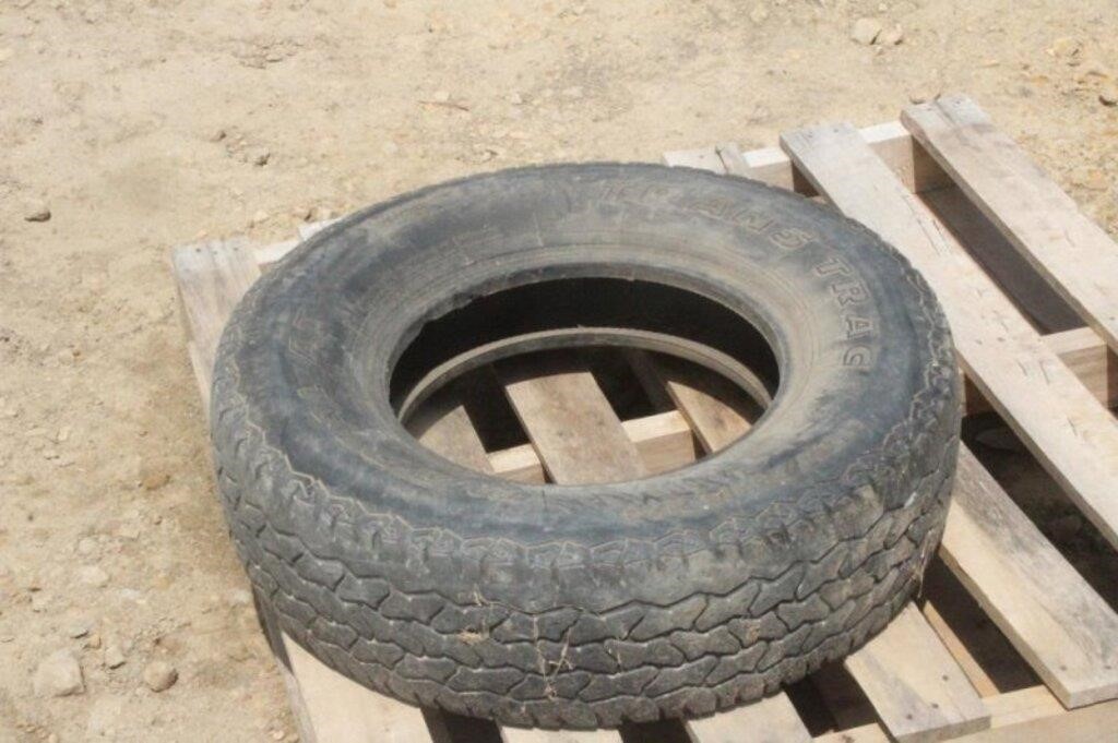 (1) 245/75R16 Trans Trac Tire