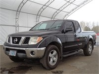 2005 Nissan Frontier LE Extra Cab 4x4 Pickup