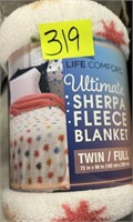 life comfort twin/full sherpa blanket