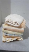 Assorted towels