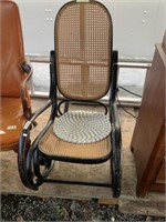 Beautiful bentwood and cane rocking chair, in exce