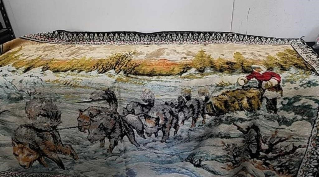 Vintage 68x45.5 in Wolf tapestry