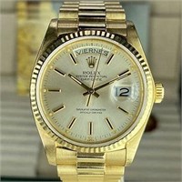 Rolex date just rose gold and day date yellow8,000
