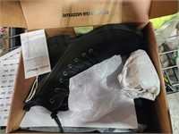 Size 11 Amazon essentials Boots