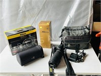 Nikon D80 camera & 70 - 300mm lens set