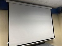 Drop down projection screen